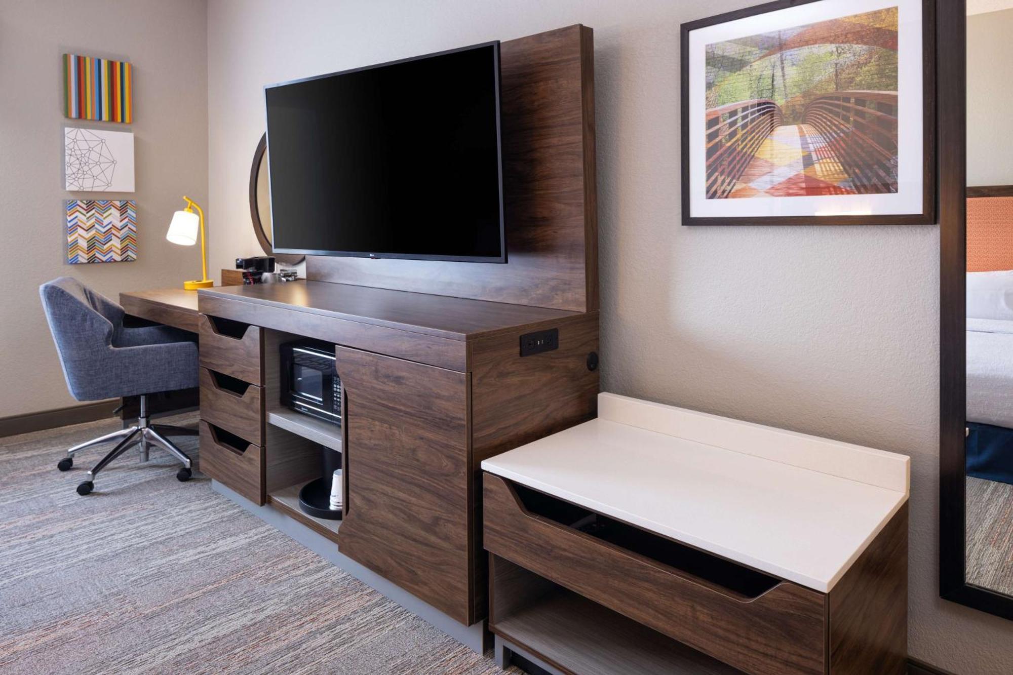 Hampton Inn Fairmont Ngoại thất bức ảnh
