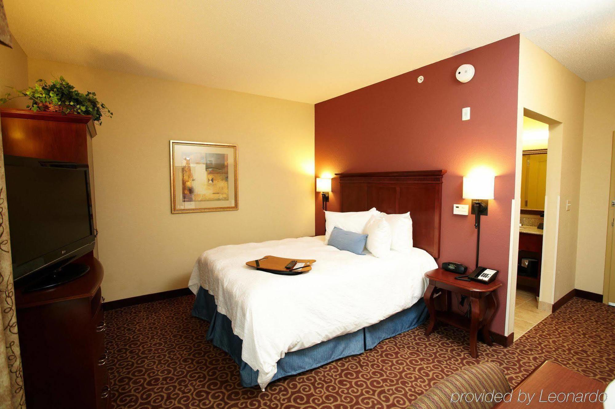 Hampton Inn Fairmont Phòng bức ảnh